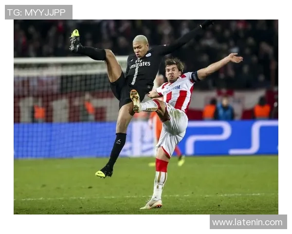 曼联友谊赛大胜巴黎圣日耳曼补时进球点燃全场激情