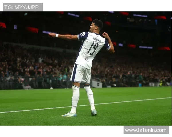 欧联杯激战平局莱比锡与热刺互交白卷神扑时刻引发全场热议